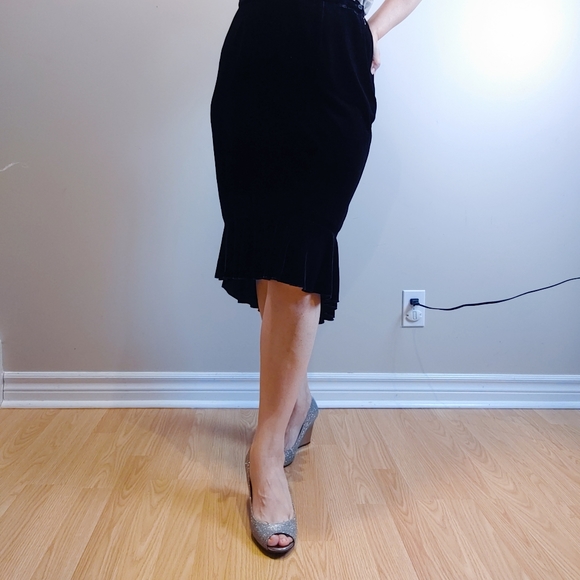 Bandolino Peep Toe Wedge - Picture 7 of 7